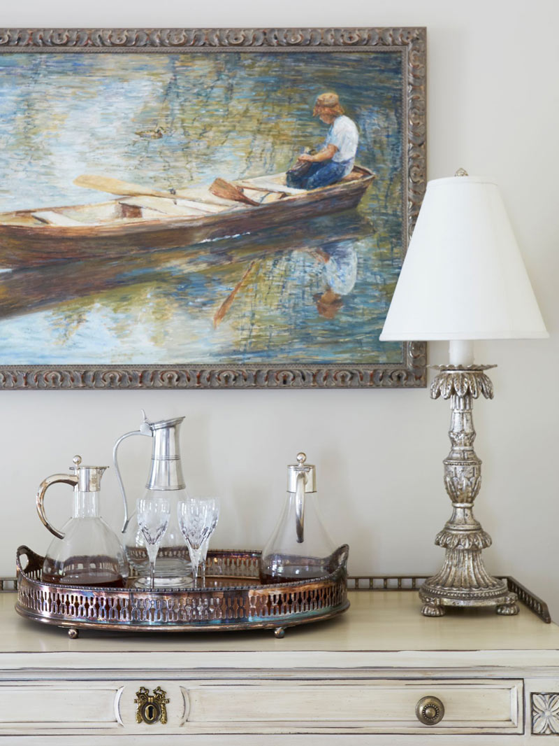 art-and-accessories-closeup